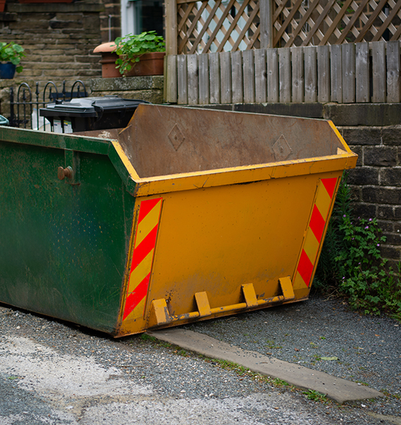 4 Yard Midi Skips Radcliffe